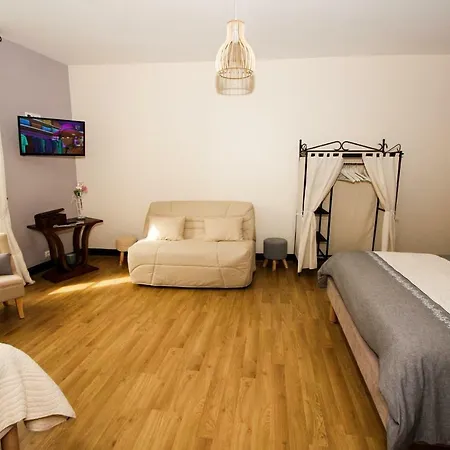 La Maison Du Tisserand