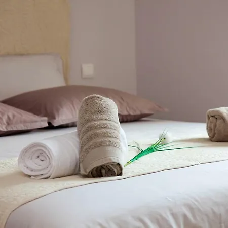 La Maison Du Tisserand